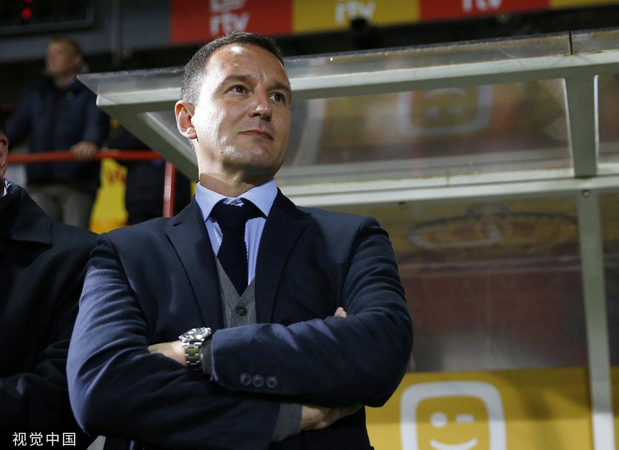 开云体育-Uzi遭遇十五连败，塞尔维亚队教练面临压力！的简单介绍